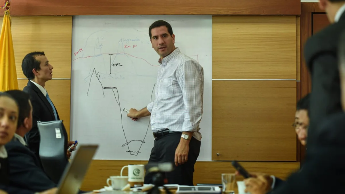 El ministro Luque ha sido una de las personas más cercanas al presidente Daniel Noboa.