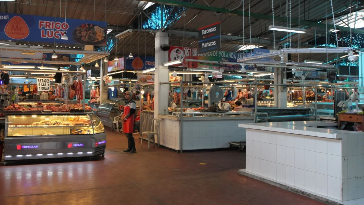 Referencial. Conave advierte aplicación del IVA a carnes tras circular del SRI emitida en abril 2026.