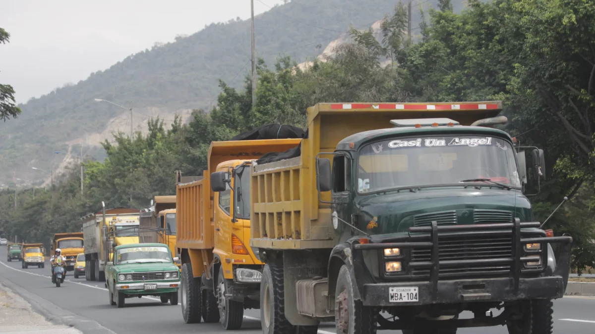El transporte pesado también rechaza el incremento de los combustibles.