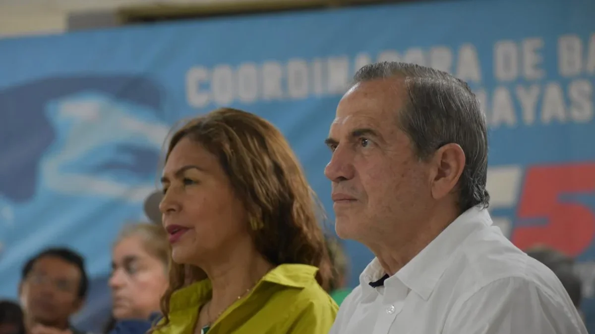 Ricardo Patiño presentó un pedido de información al IESS por fallas en la climatización del área de diálisis del hospital Teodoro Maldonado.