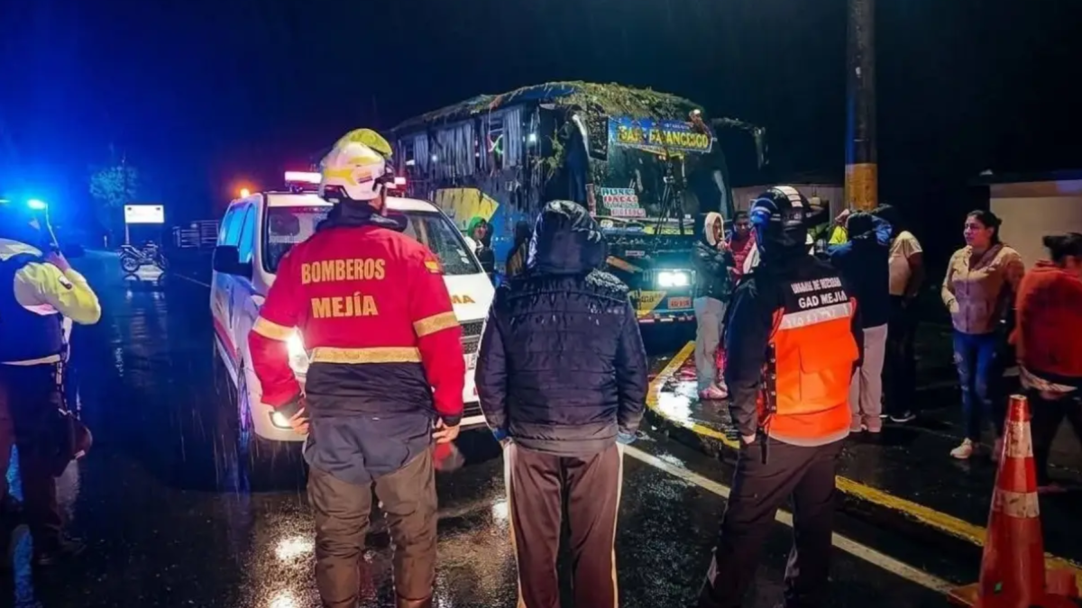 El incidente dejó siete heridos, dos de ellos trasladados a una casa de salud en condición estable.