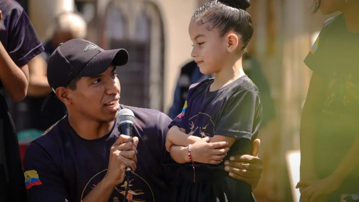 Desde la autogestión, Malviartes impulsa procesos artísticos que fortalecen la identidad, la inclusión y el desarrollo social en sectores vulnerables de Guayaquil.