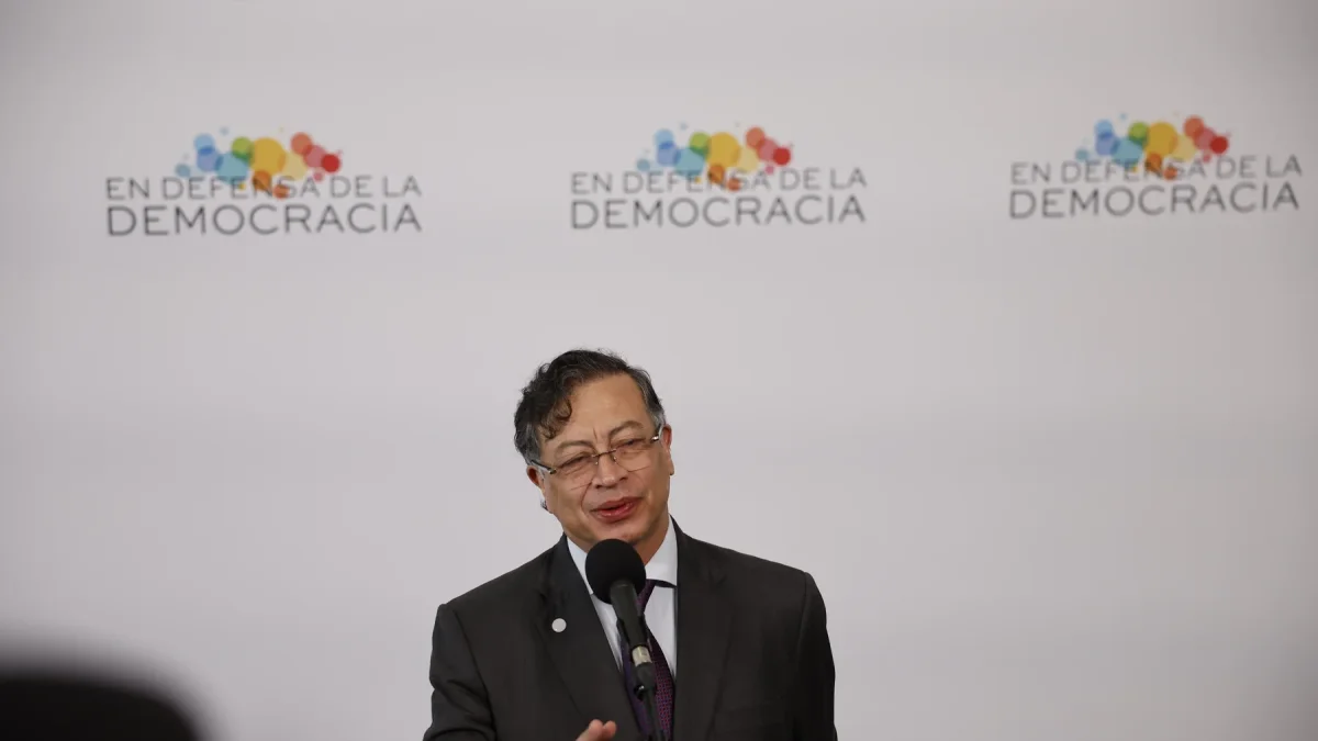 El presidente colombiano Gustavo Petro reaccionó a las declaraciones de Daniel NOboa en una entrevista con Semana.