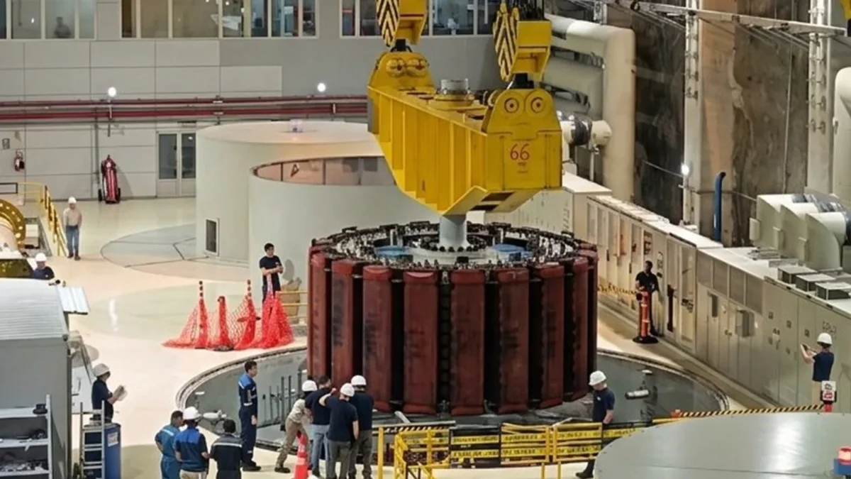 La central hidroeléctrica Sopladora es parte del complejo Paute Integral, ubicado en el Austro de Ecuador.