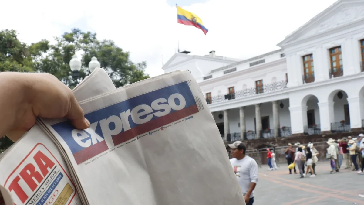 Diarios EXPRESO y EXTRA en el centro del debate sobre libertad de prensa en Ecuador.