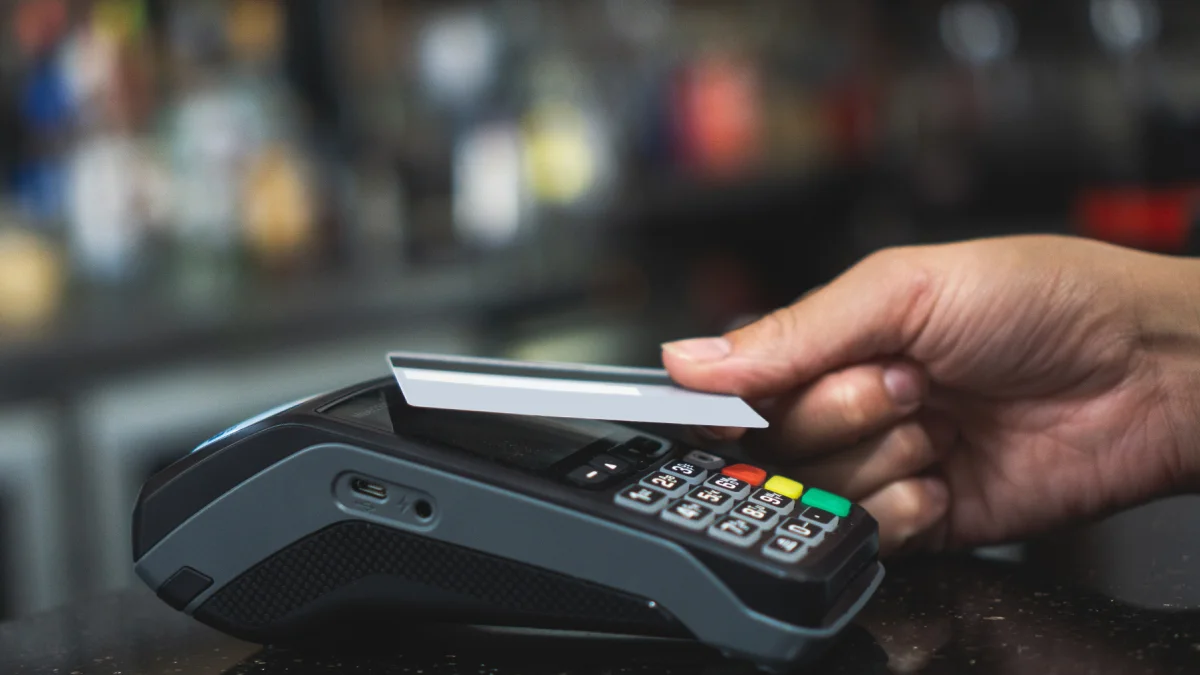 Referencial.La información financiera se mantiene en el sistema hasta cumplir los plazos legales.