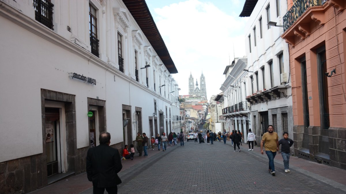 El hecho ocurrió en las calles Venezuela y Mejía, en el Centro Histórico de Quito.