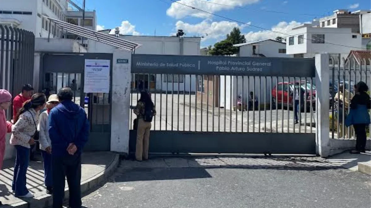 El Hospital Pablo Arturo Suárez se ubica en la calle Ludeña, en Cotocollao, norte de la capital.