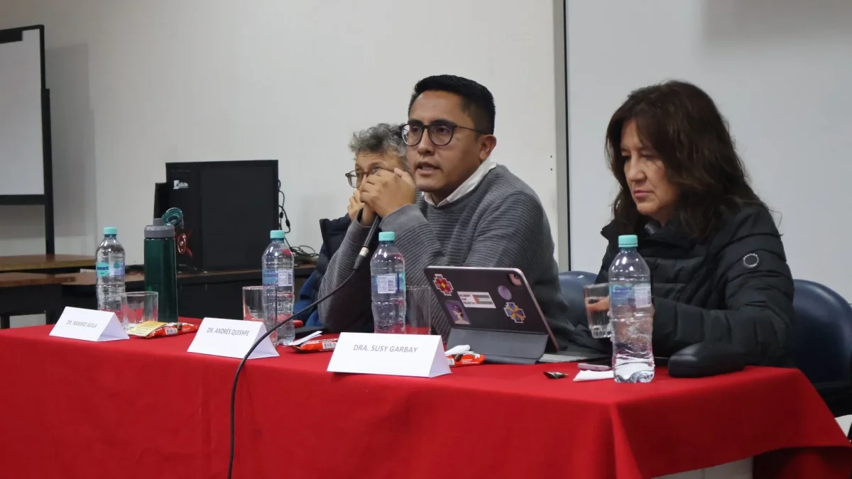 UNE denuncia designaciones “a dedo” en cargos directivos del sistema educativo público