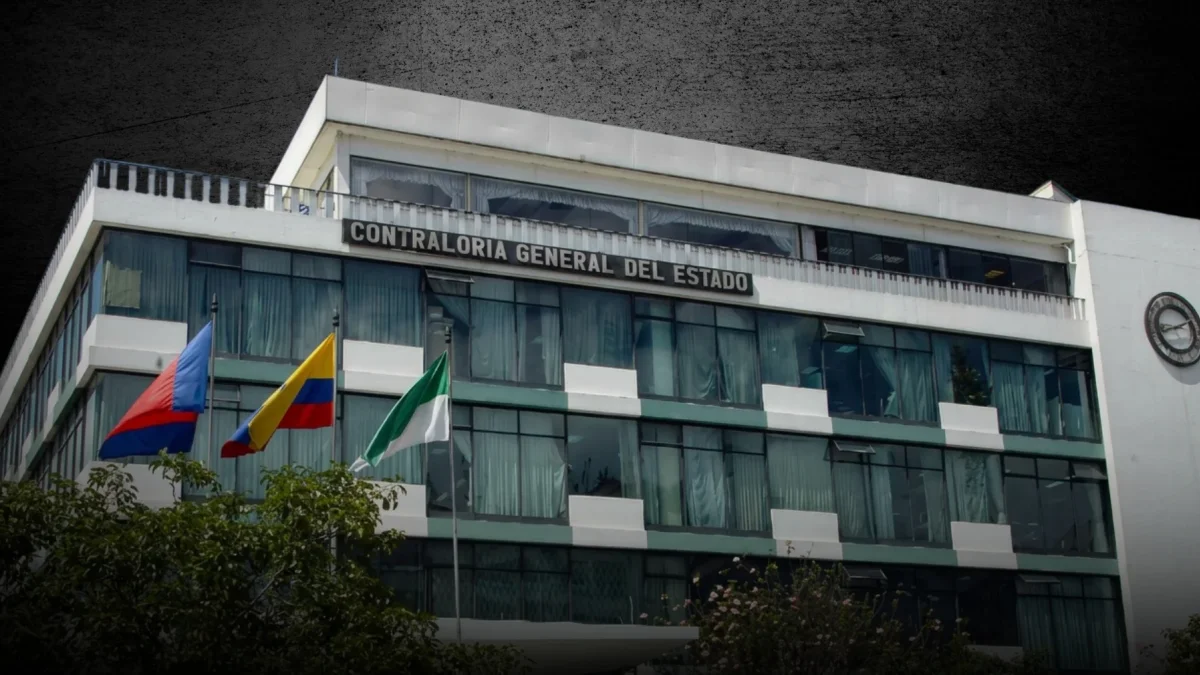 Contraloría aplica un nuevo filtro para el acceso a la información de funcionarios públicos.