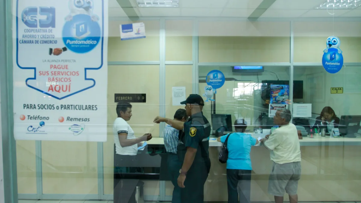 La Cooperativa Cámara de Comercio de Ambato (CCA) es el caso de mayor desembolso: $ 81,6 millones a favor de 53.023 beneficiarios.