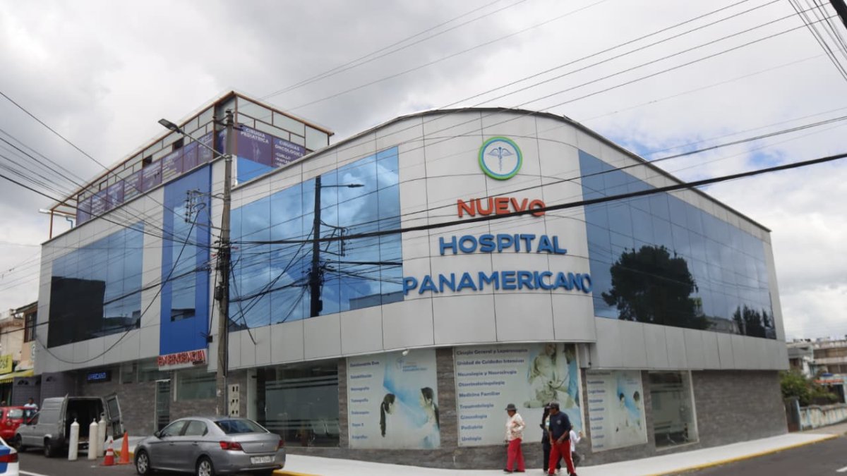 El nuevo Hospital Panamericano se encuentra ubicado en las calles Juan de Arguello Oe2-157 y Pedro de Alfaro en el sector de la Villaflora, sur de Quito.