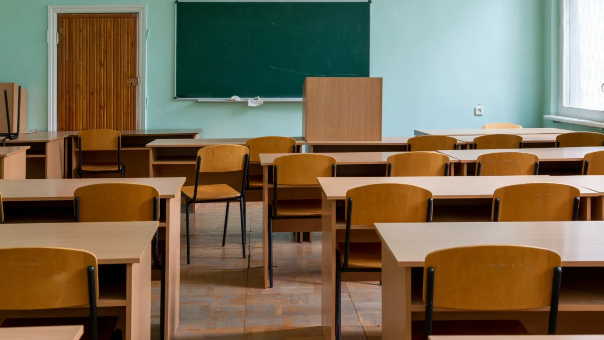 Cronograma educativo incluye feriados distribuidos durante el año lectivo.