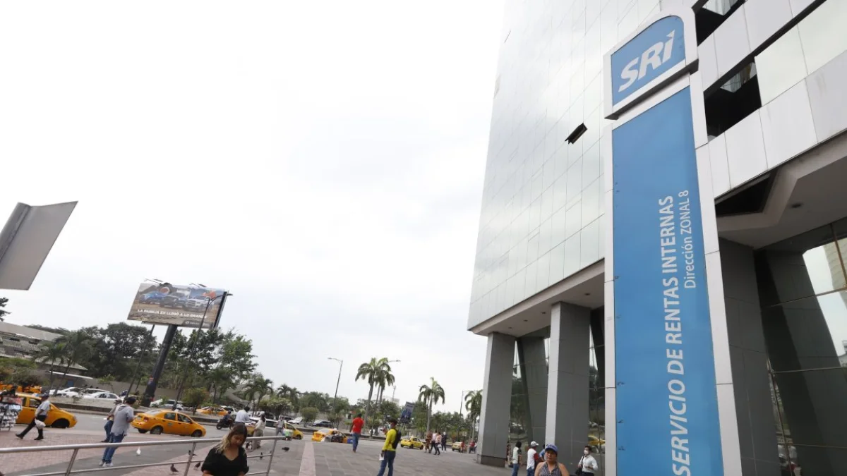 El edificio del Servicio de Rentas Internas en Guayaquil.