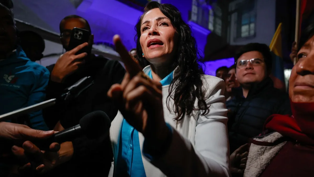 Luisa González negó hoy haber pedido asilo político tras investigación fiscal por el caso Caja Chica