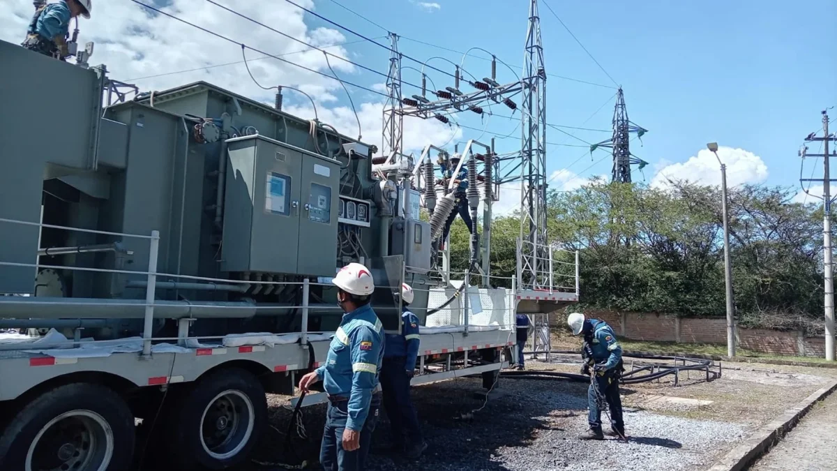 La Empresa Eléctrica Quito (EEQ) no brindó detalles sobre las causas del apagón que afectó a los sectores de La Carolina, en el norte de Quito.