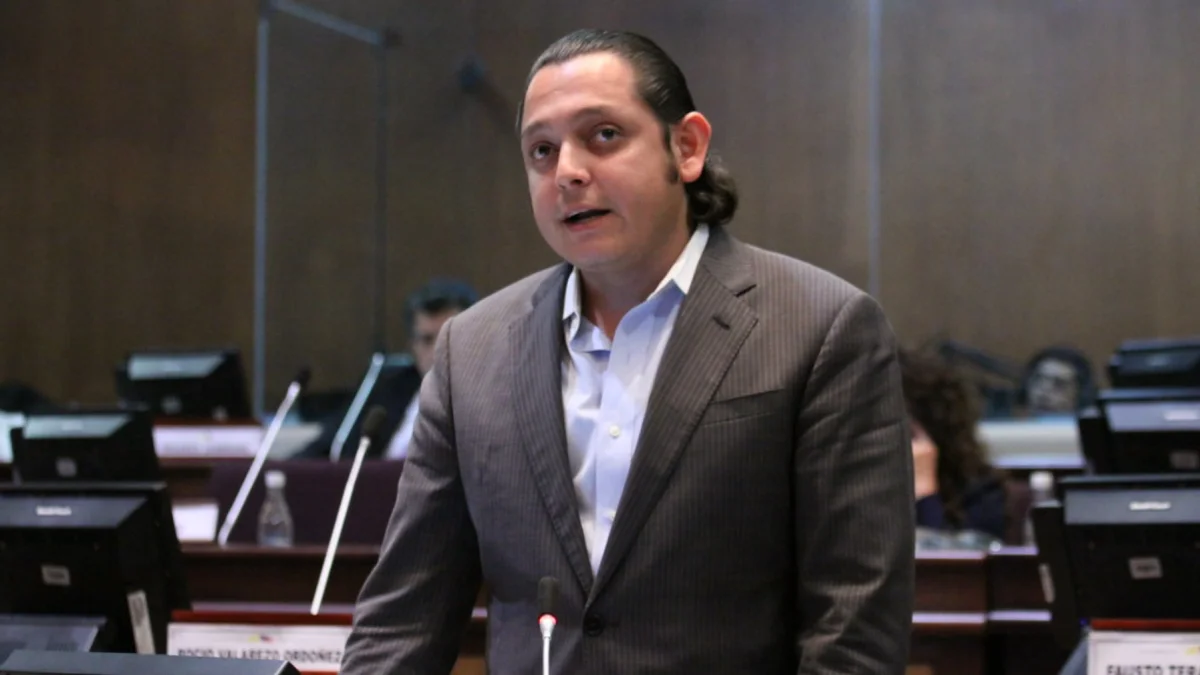 El exasambleísta fue atacado a tiros mientras se encontraba en un estadio en Machala.