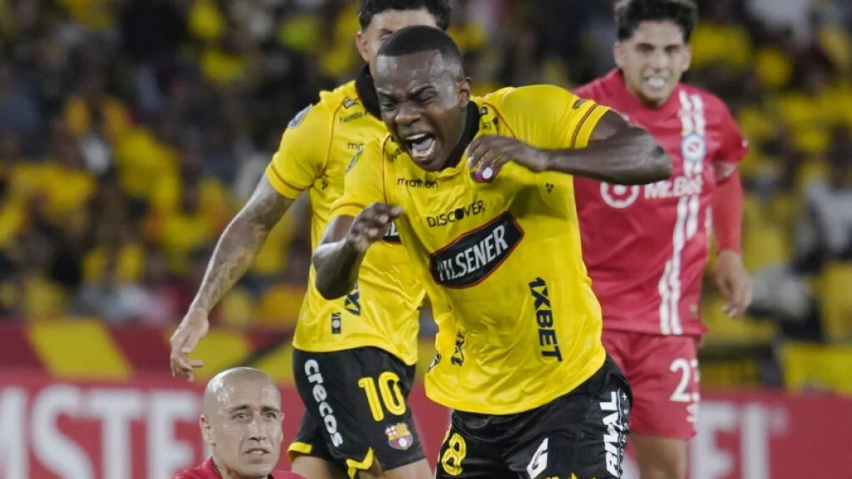 Jhonny Quiñónez es una de las figuras del Barcelona SC dirigido por César Farías en 2026.