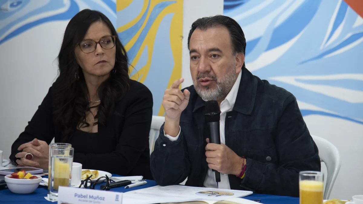 Pabel Muñoz mantuvo un conversatorio con medios de comunicación el 23 de abril de 2026.