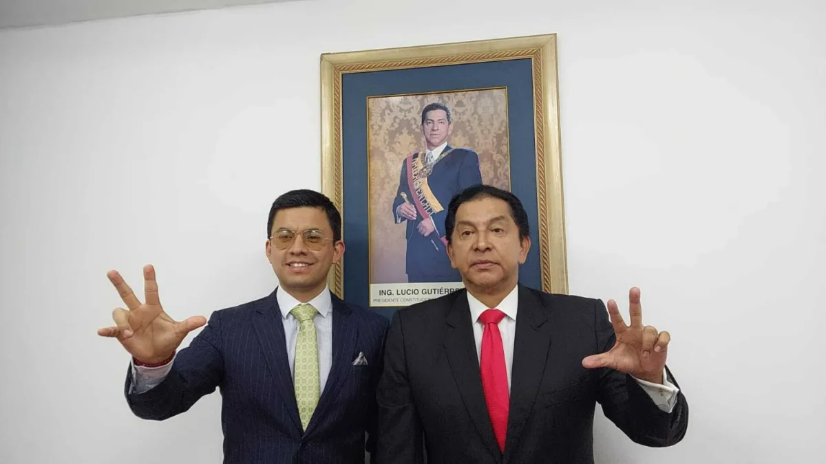 Lucio Gutiérrez presentó al precandidato a la Alcaldía de Quito Alejandro Guevara en las redes sociales.