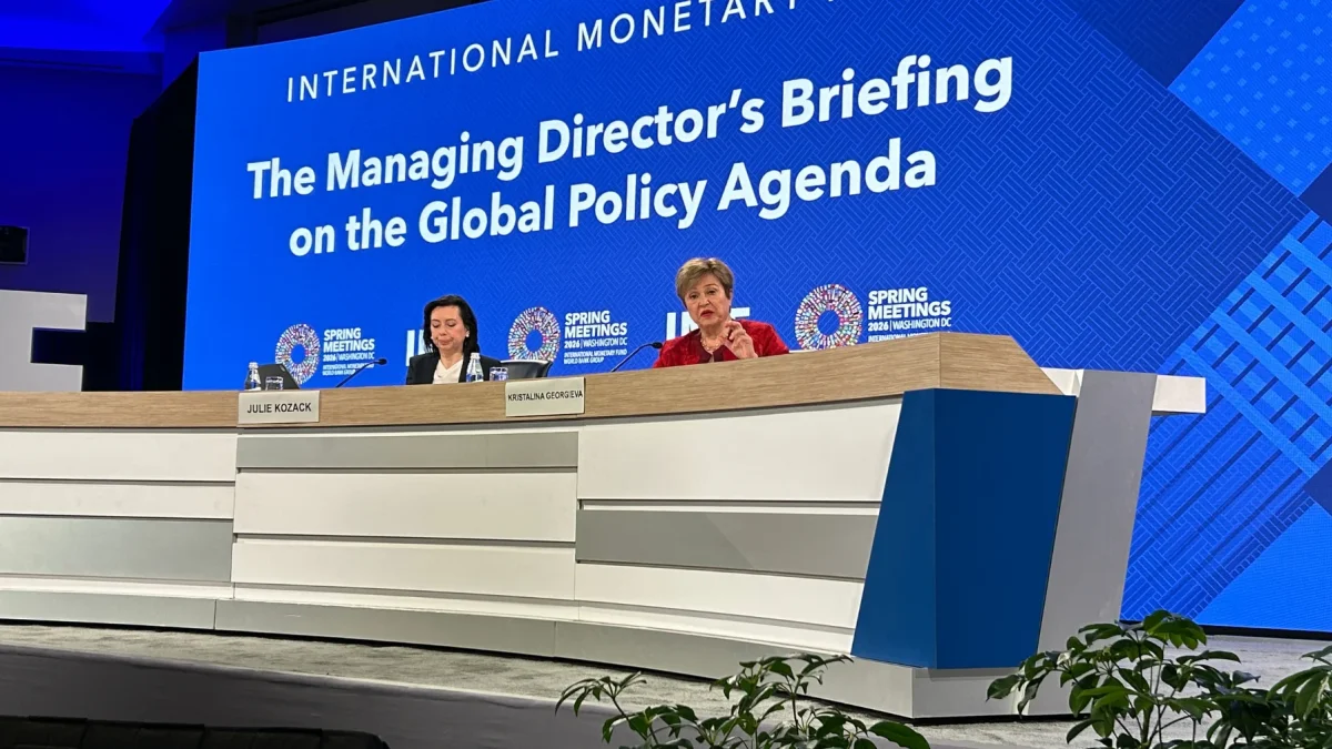 El FMI señala un incumplimiento en metas fiscales, pero reconoce que el Gobierno ya aplicó medidas correctivas.