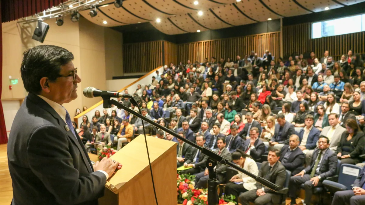 El ministro de Producción, Luis Alberto Jaramillo, presenta el informe del trabajo de la Cartera de Estado en 2025.