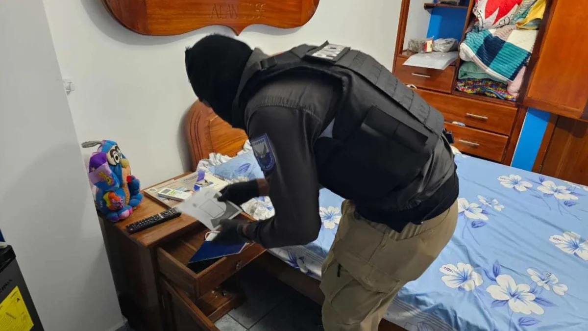 Actas judiciales revelan que el entorno de alias Fito accedía antes a información policial reservada.