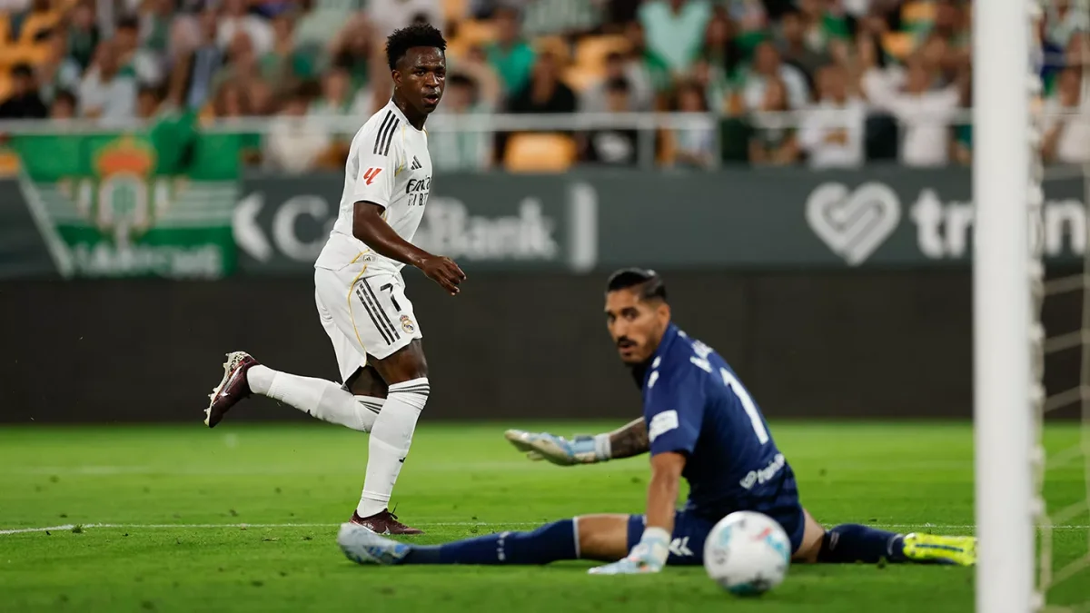 Real Madrid empató 1-1 como visitante contra Real Betis y se distancia de la punta de LaLiga.