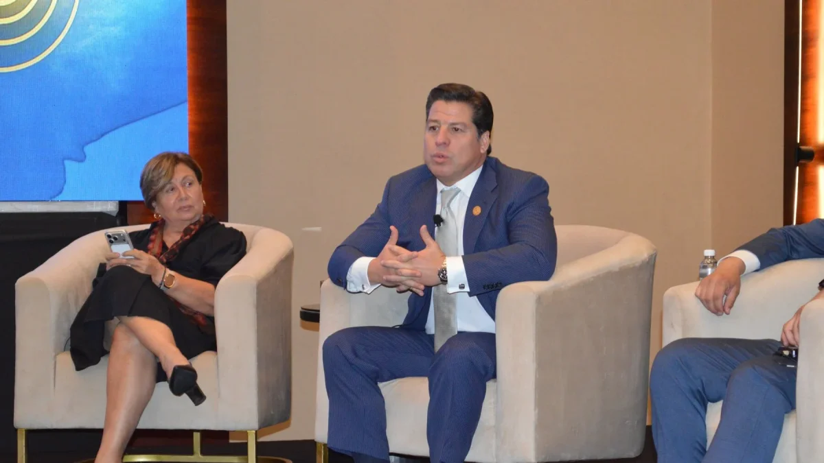 El superintendente de Compañías, Luis Cabezas-Klaere se refirió al caso GRANASA en una entrevista.