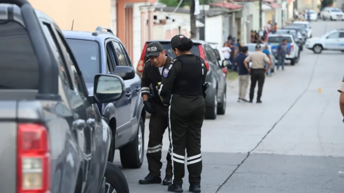 El ataque se produjo a las afueras de un taller mecánico