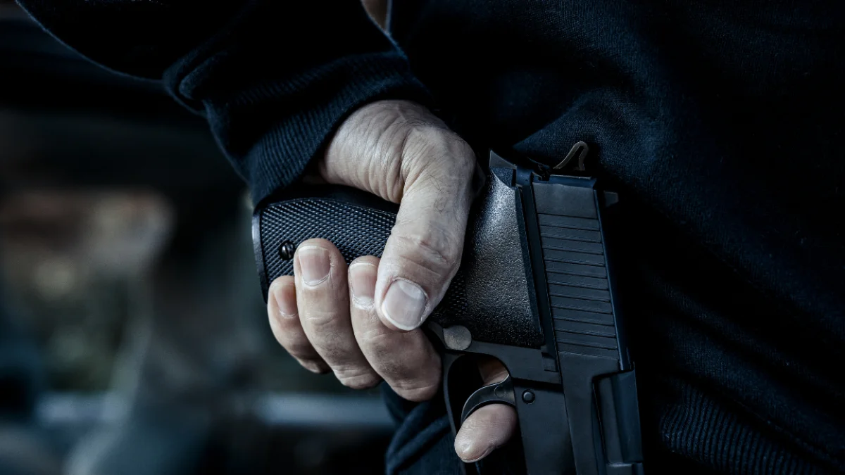 Las personas recibieron impactos de bala.