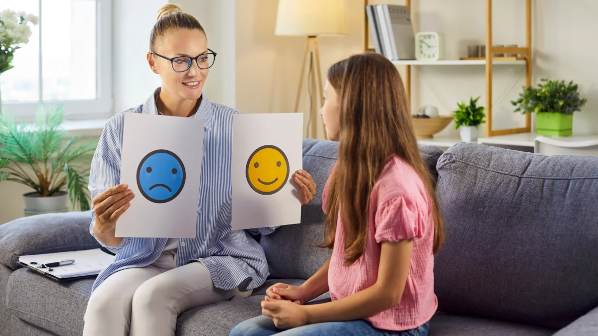 El Ministerio de Educación busca reforzar los DECE con 1.535 nuevos profesionales en el régimen Costa-Galápagos.