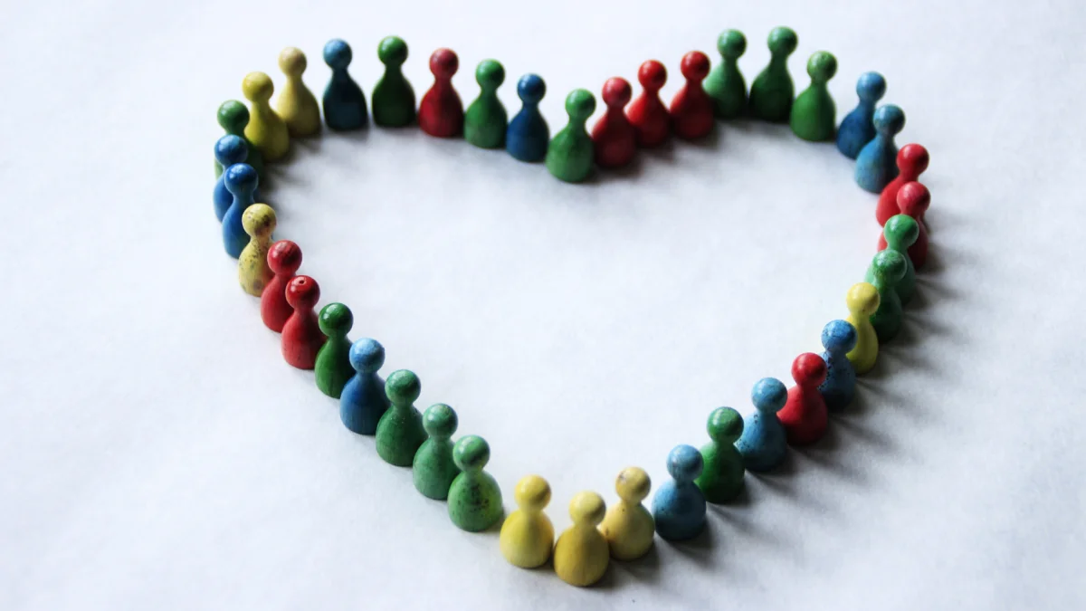 La grandeza humana se refleja en los actos de humildad y respeto hacia los demás.