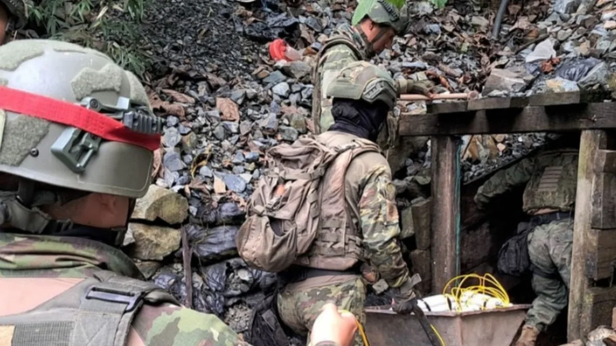Defensa estima en 2026 pérdidas por $2.000 millones a mafias de minería ilegal en Ecuador.