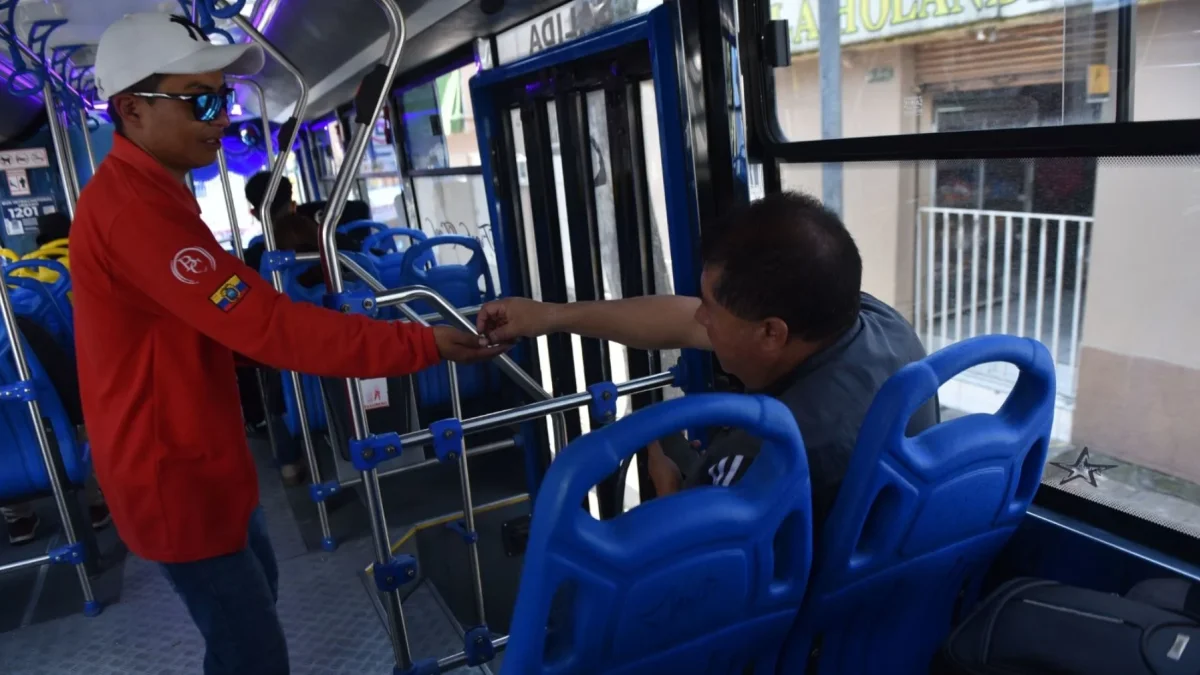 Mantener la tarifa de 0,35 centavos es insostenible, aseguran los transportistas. El incremento del diésel e insumos generó un fuerte impacto.