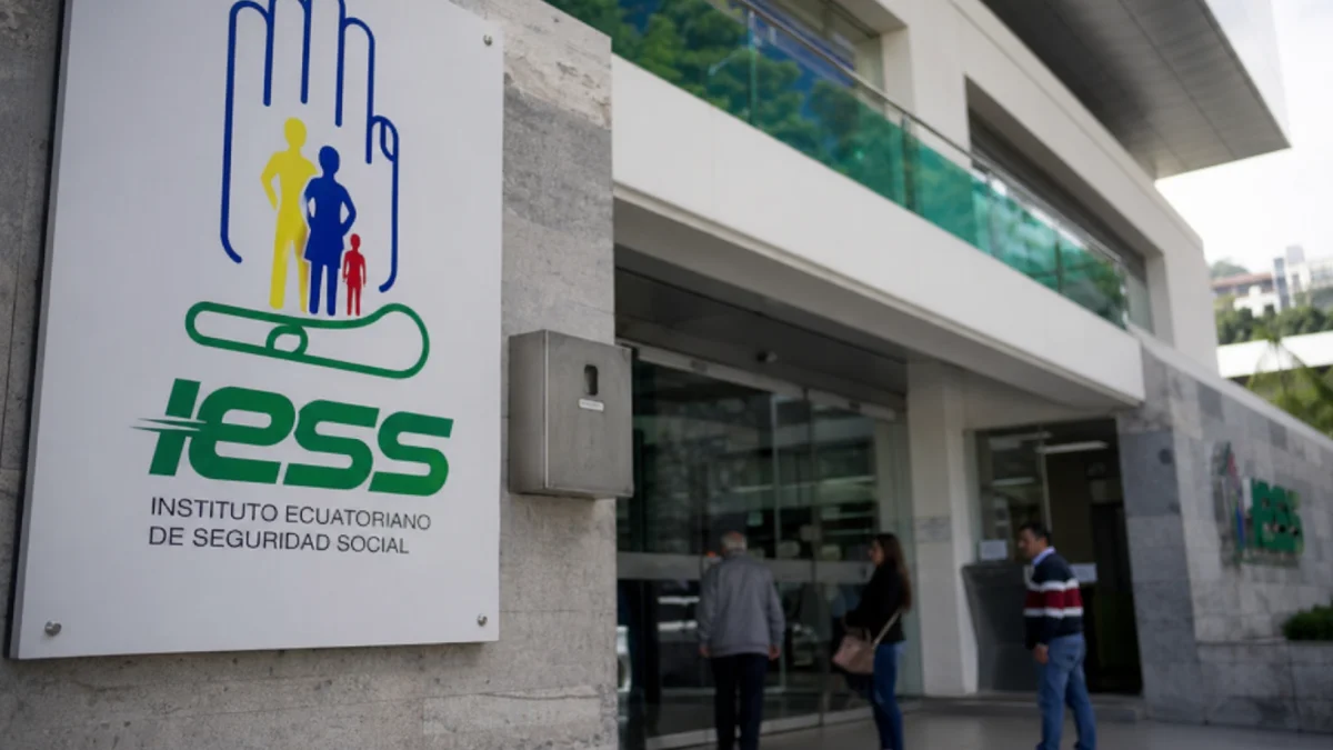 El IESS define la edad y los años de aportes necesarios para acceder a la jubilación en 2026.