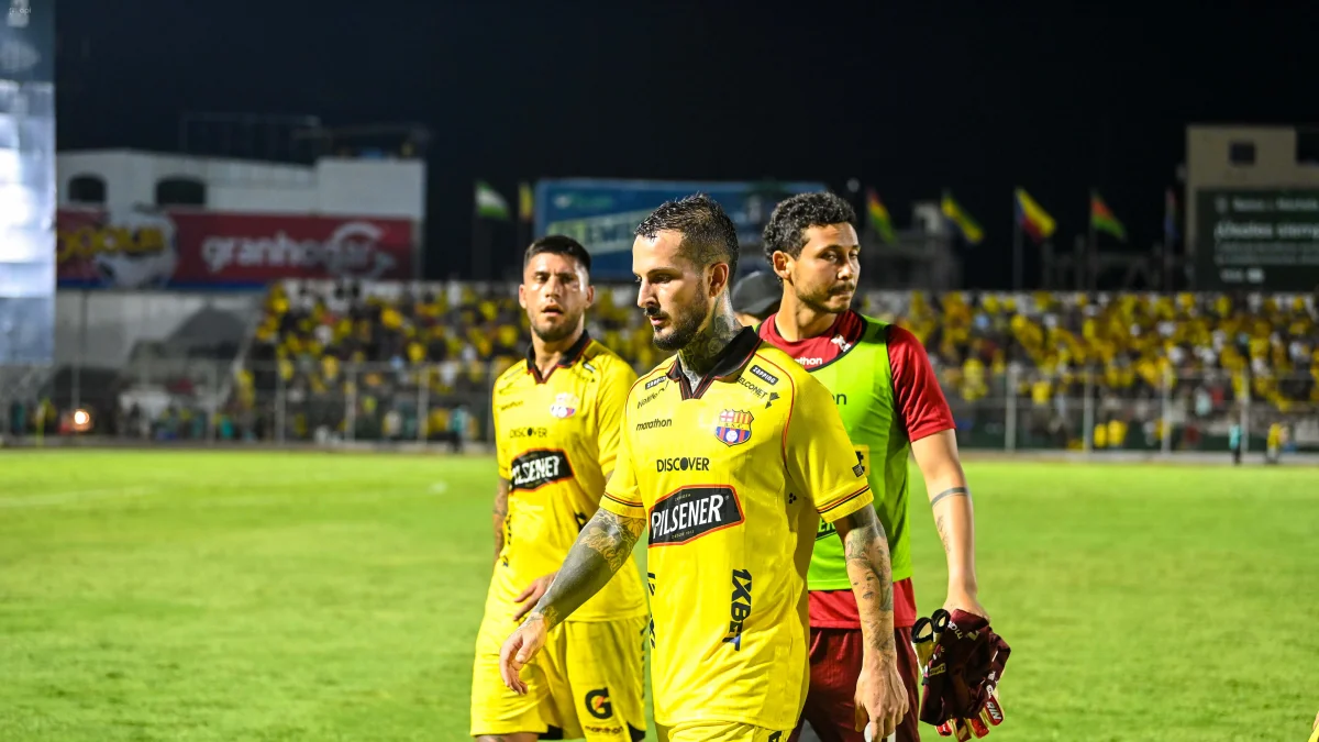 Darío Benedetto anotó un gol con Barcelona SC en el empate 1-1 ante Orense.
