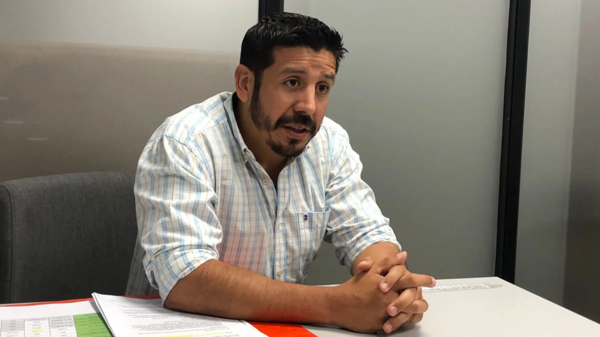 Carlos Luis Román es el director de ProAnimal.