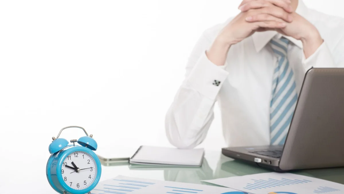 Quienes trabajen en feriado deben cobrar el doble del valor por hora.