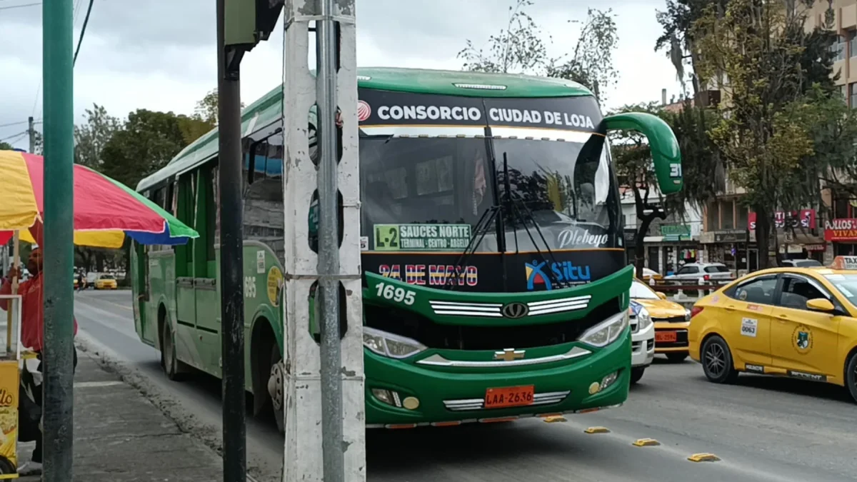 Concejales de Loja aprobaron el incremento del pasaje urbano tras cumplir los dos debates en sesión de cabildo.