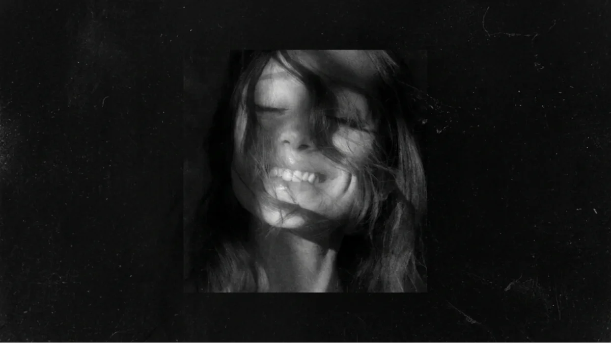 Portada oficial del disco.