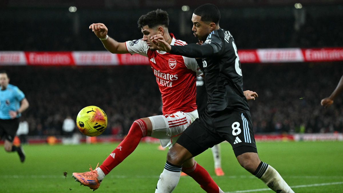 Piero Hincapié (i) ha disputado siete partidos de Champions League con el Arsenal, equipo con el que busca dar el primer paso a la gran final del torneo continental.