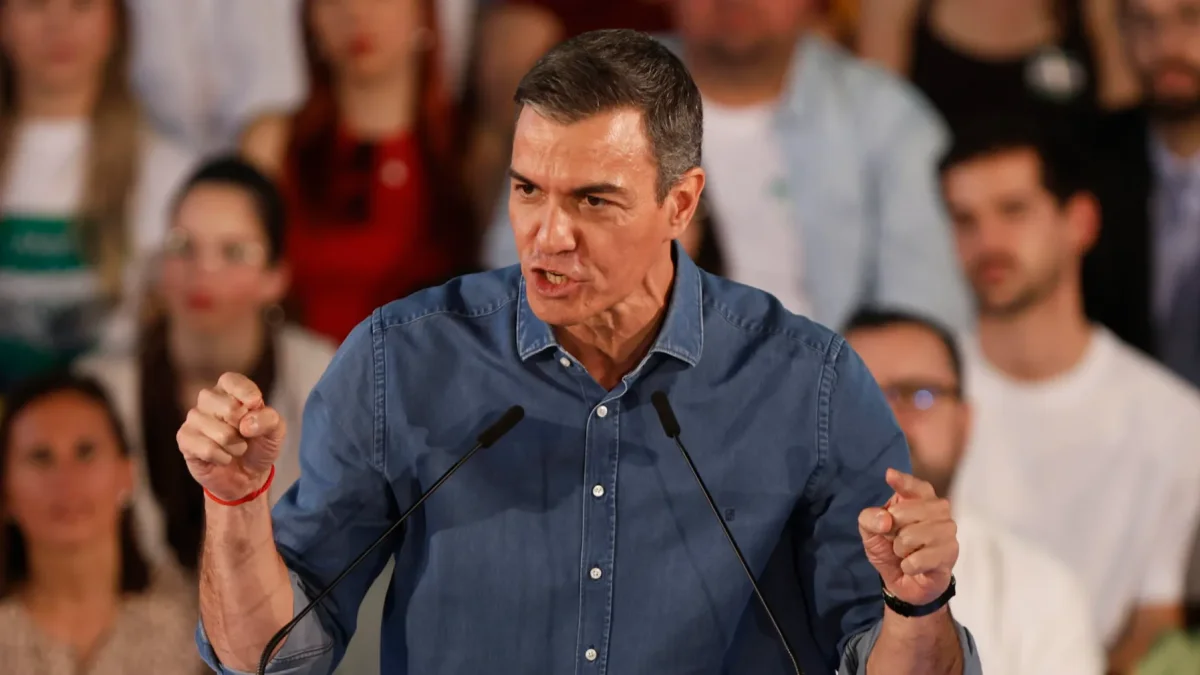 El secretario general del PSOE y presidente del Gobierno Español, Pedro Sánchez, durante su intervención en un acto de precampaña en Córdoba.