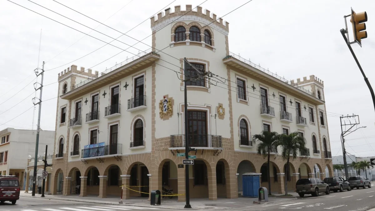 A lo largo de los siglos ha habido una intencionalidad en acabar con el legado edificado del pasado y de no conservar lo poco que ha ido quedando en Guayaquil.