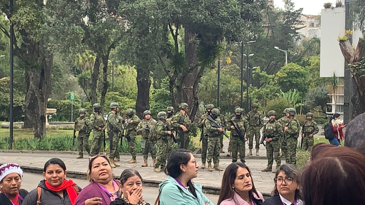 Universidad de Cuenca asegura que visita de vicepresidenta fue “de última hora”