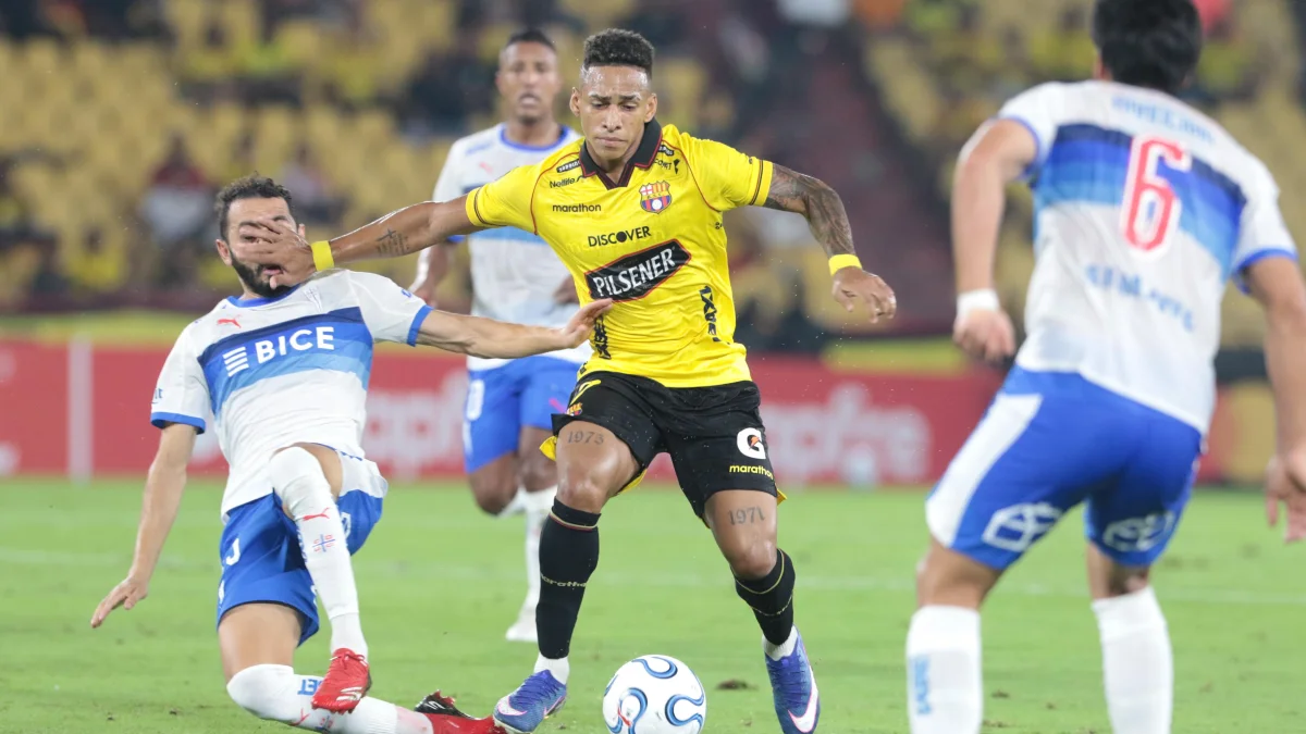Barcelona SC y Universidad Católica juegan en el Monumental.