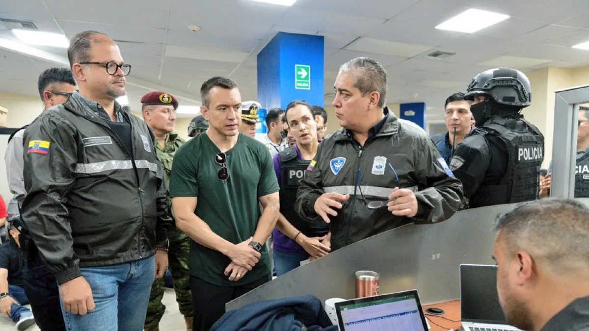 El gobierno y la Fiscalía recurren allanamientos mediatizados y su uso como herramienta política