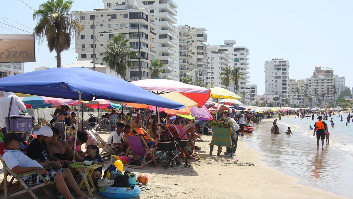 Feriado en Ecuador: Santa Elena augura el mejor cierre de la temporada alta de playa