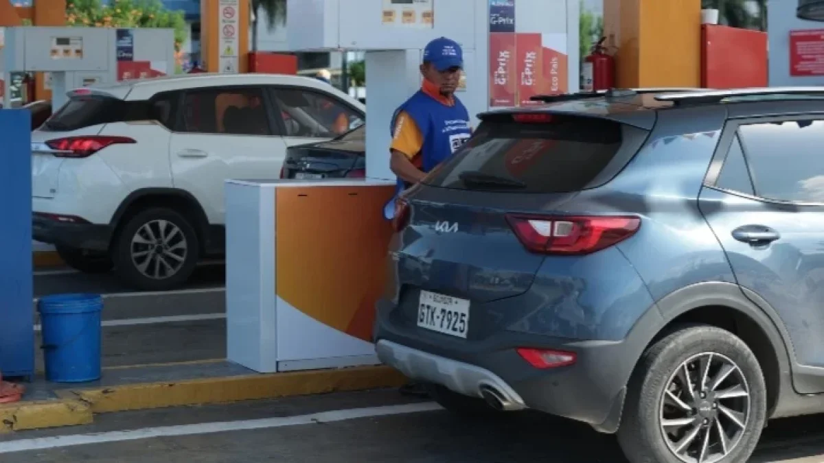 Ecuador raciona diésel y ecopaís en Quito y Guayaquil por fallas en refinería — image 1