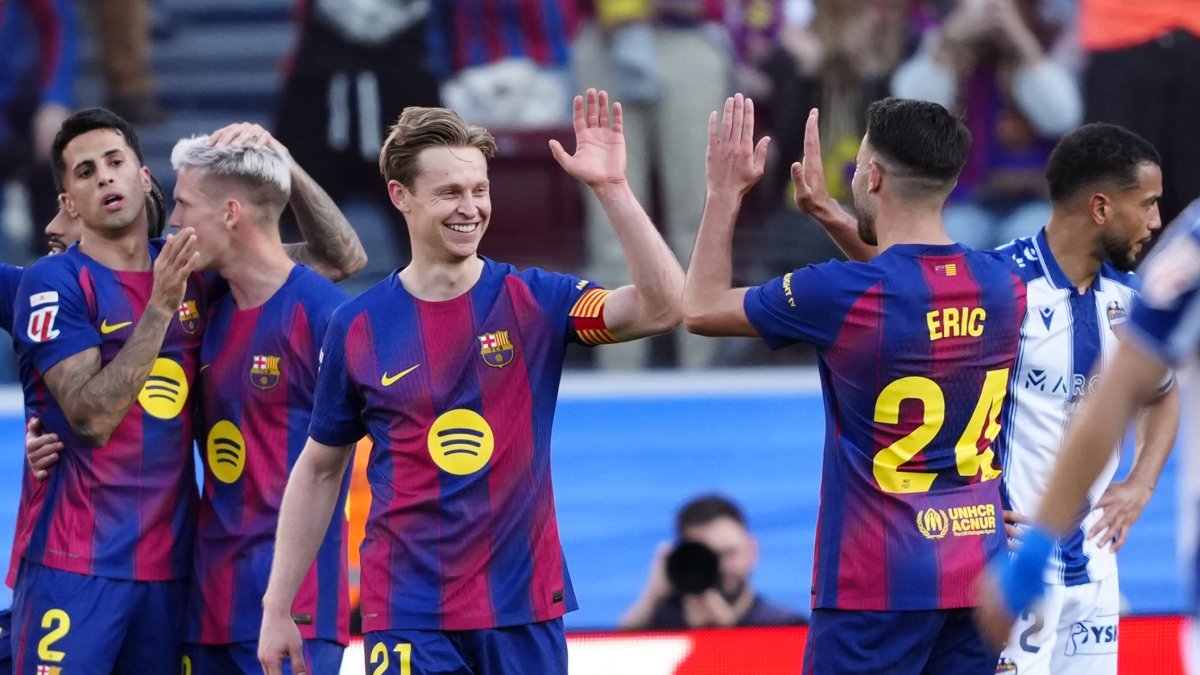 Barcelona lidera la tabla de posiciones de LaLiga 2025-26.